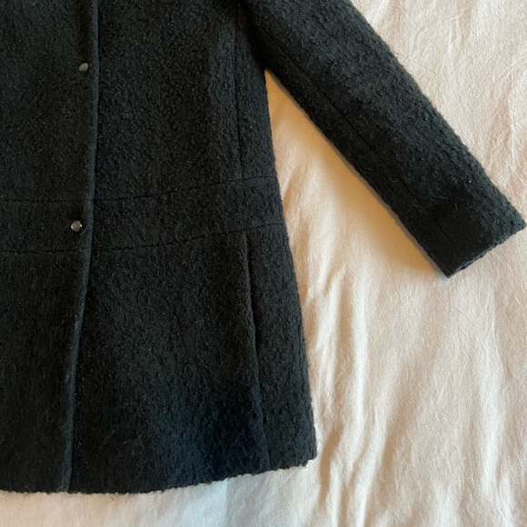 Club Monaco wool-blend boucle coat in dark forest green (size M) - Picture 6 of 10